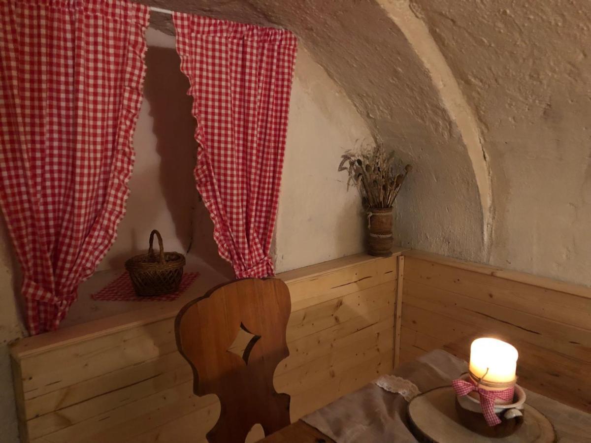 Mija Apartman S Vinnym Sklipkem, Zahradou A Grilem Каёв Экстерьер фото