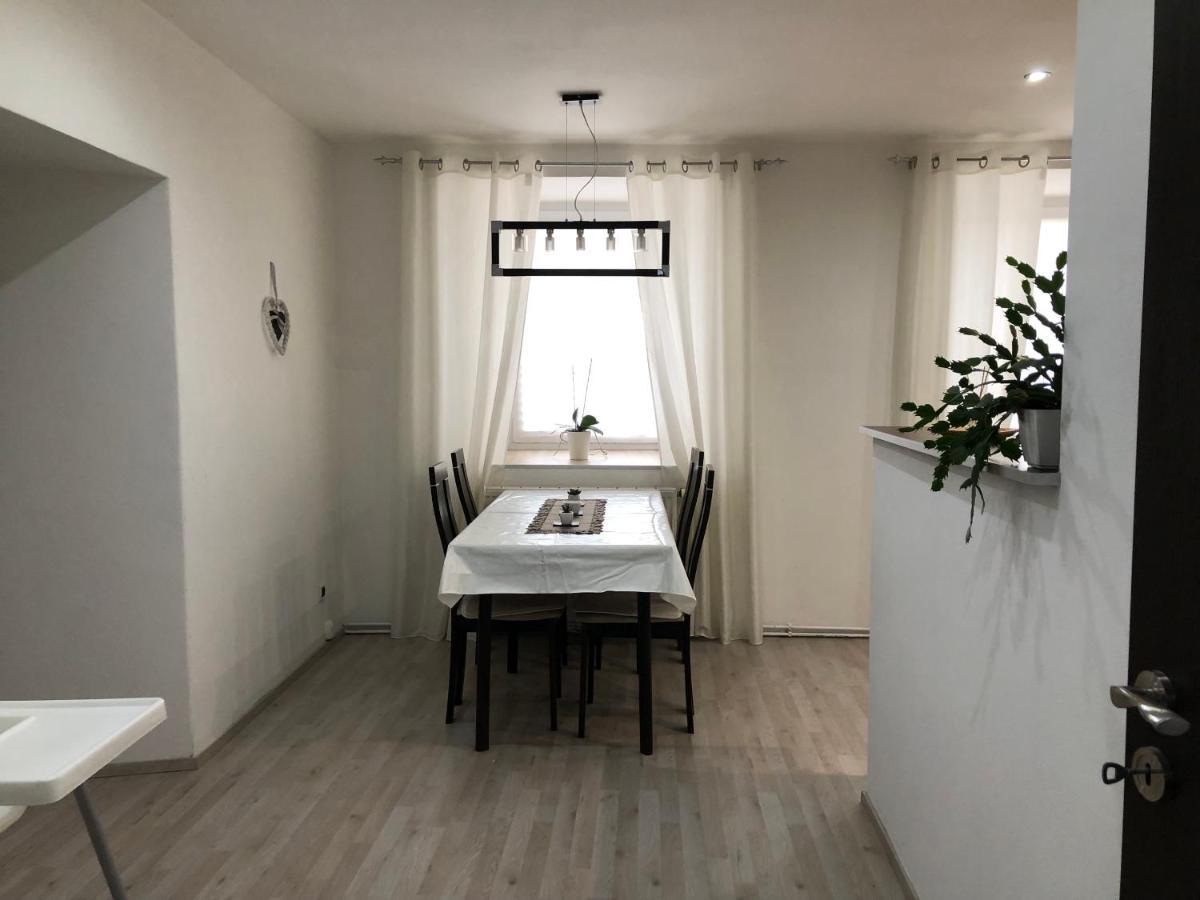 Mija Apartman S Vinnym Sklipkem, Zahradou A Grilem Каёв Экстерьер фото