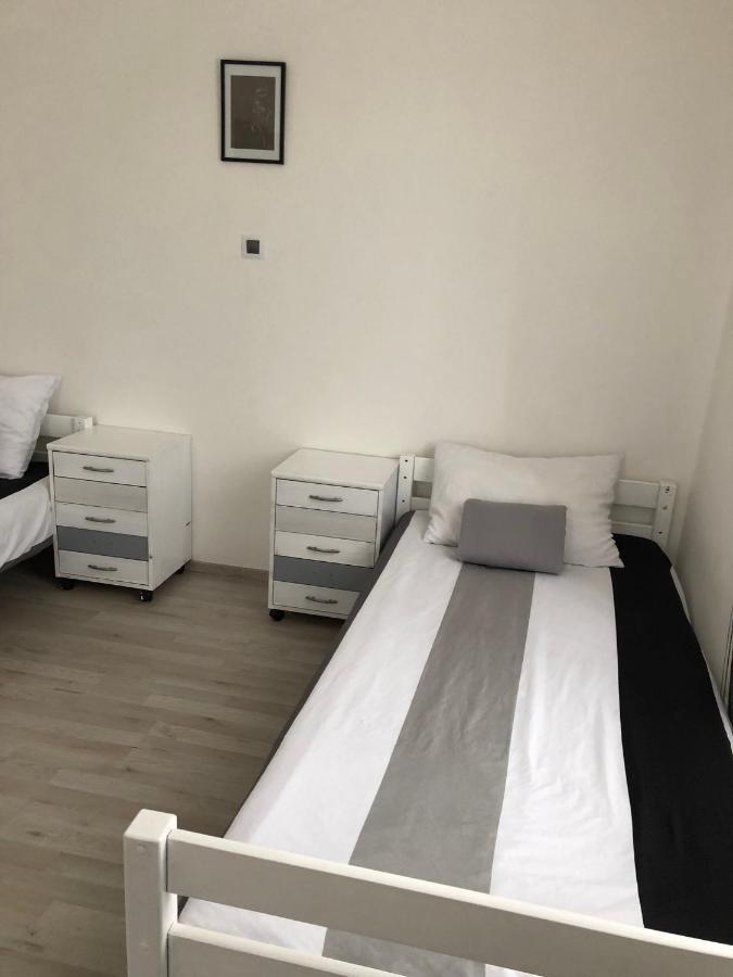 Mija Apartman S Vinnym Sklipkem, Zahradou A Grilem Каёв Экстерьер фото