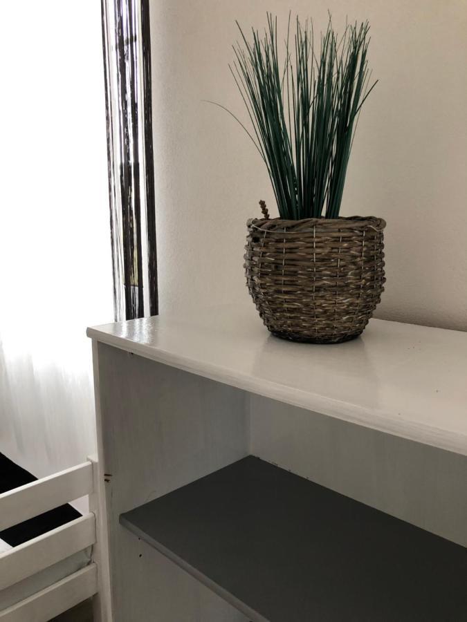 Mija Apartman S Vinnym Sklipkem, Zahradou A Grilem Каёв Экстерьер фото
