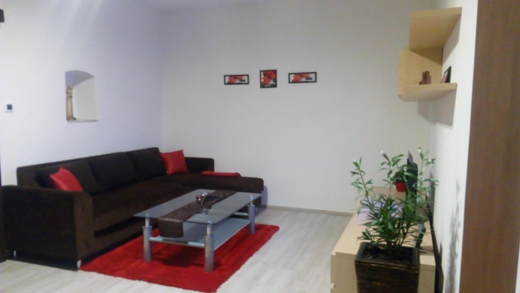 Mija Apartman S Vinnym Sklipkem, Zahradou A Grilem Каёв Экстерьер фото